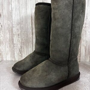 Emu Gray Sheepskin Shearling Calf Boots